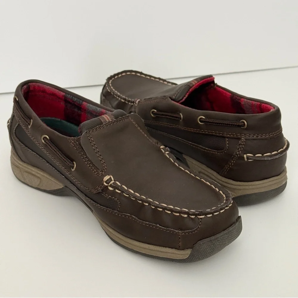 Outland Boys Brown Loafers Size 5.5M